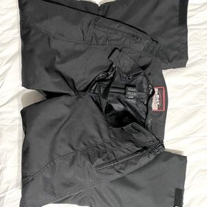 BILT Women’s motorcycle pant with armor